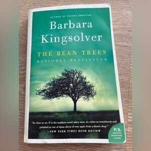 The Bean Trees by Barbara‎ Kingsolver Paperback Novel National Bestseller